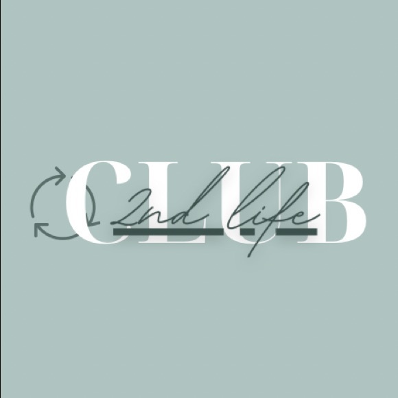 Meet your Posher, Daphnée! - Picture 1 of 2